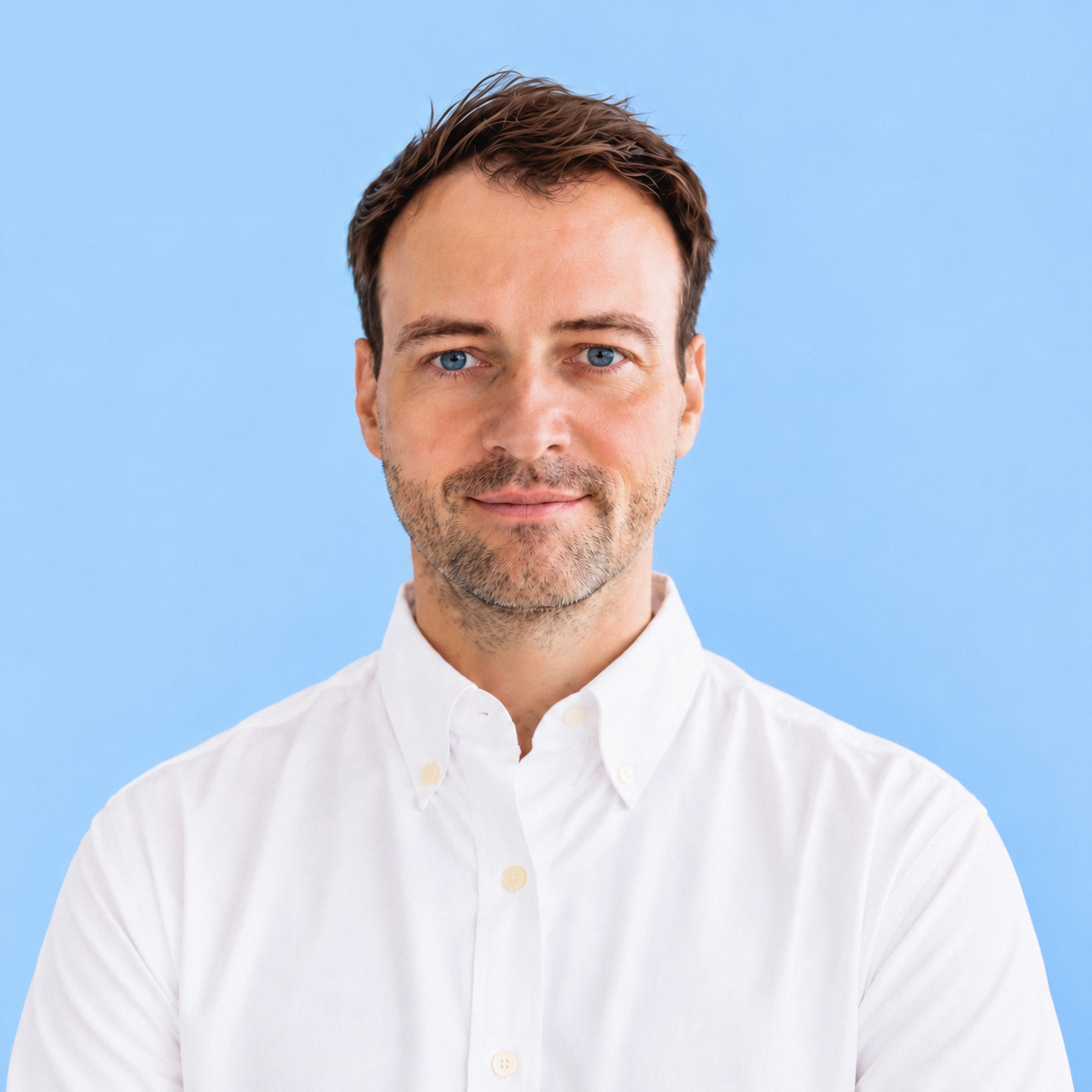 Dr. med. univ. Egor Usikov bei Lightmed in Wien